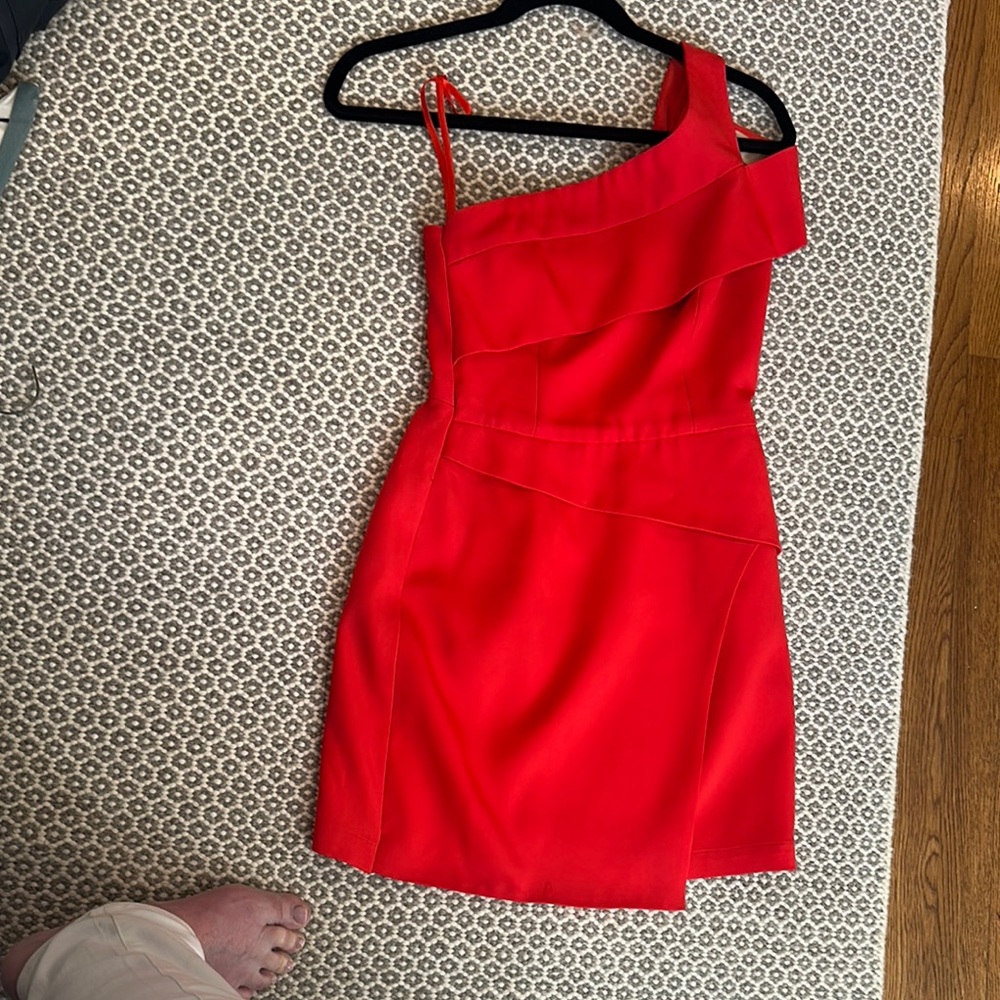 Elegant Red One-Shoulder Dress